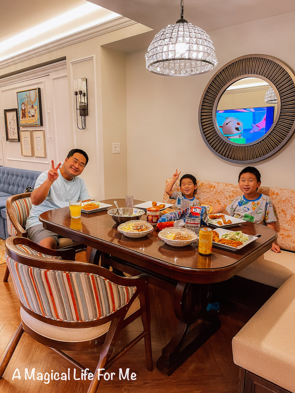 Dining one bedroom Disney's Riviera Resort