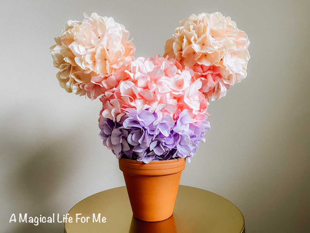 DIY Spring Mickey Topiary 